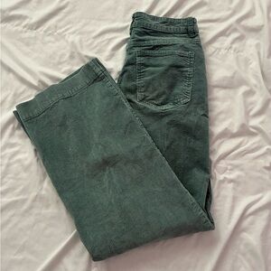 Women’s corduroy, baggy jeans, mid rise